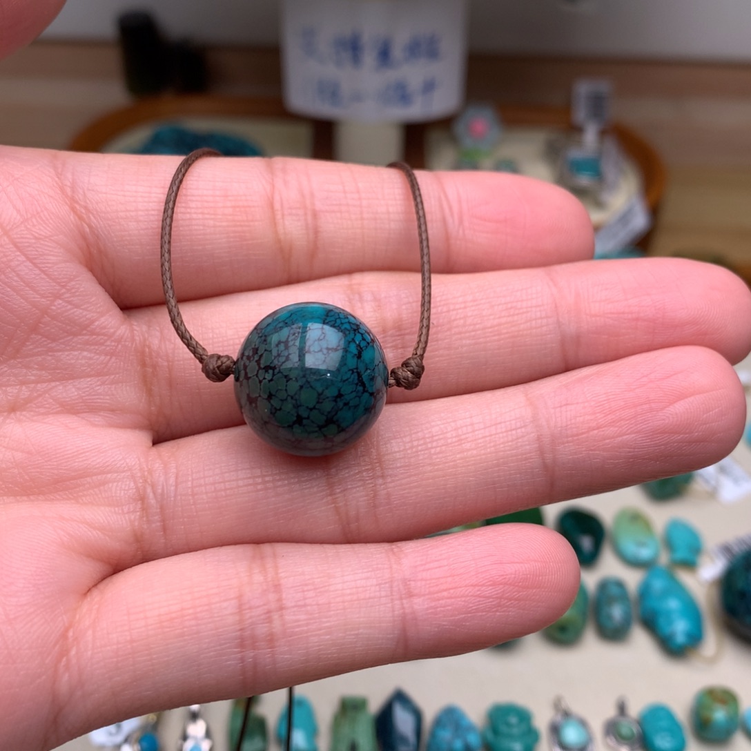 赵***绿松石未镶嵌珠宝奇石