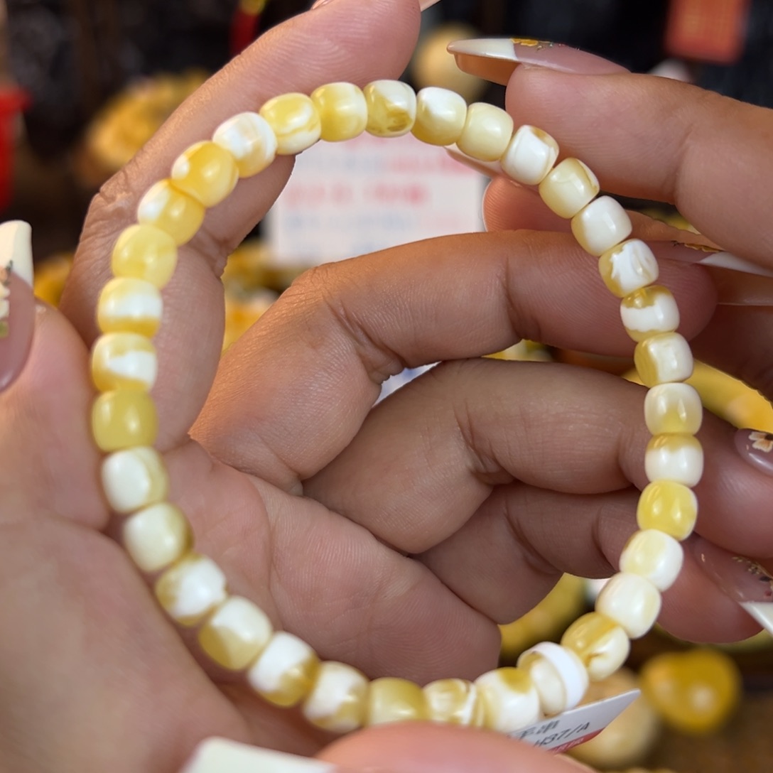 琥珀裸石未镶嵌oknnnnnnnnn