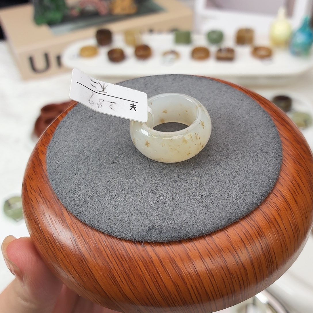 未镶嵌戒圈和田玉F150桂花糖墩墩17.2不退换