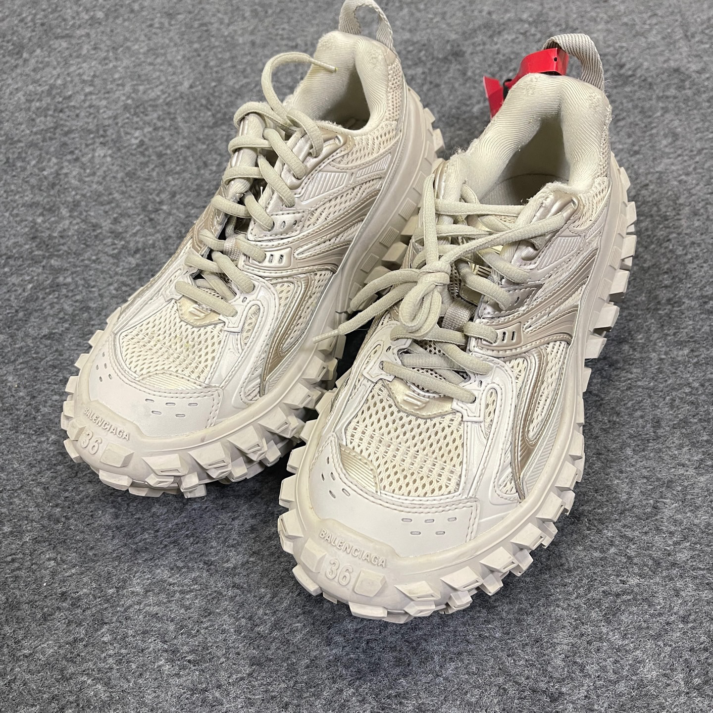 95新 Balenciaga/巴黎世家 Defender 轮胎鞋时尚老爹鞋36/20644