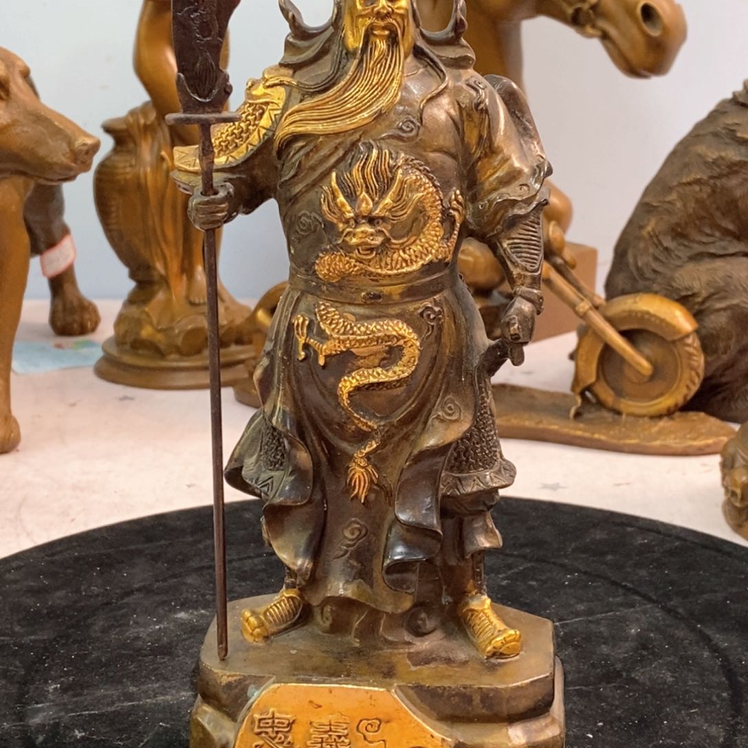 黄铜材质，铜鎏金工艺忠义财神