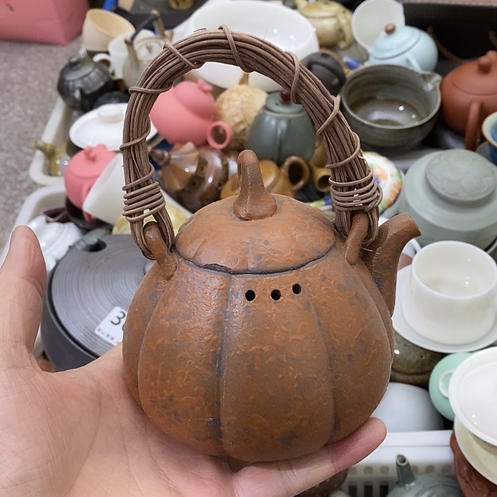 陶瓷艺术品及陶瓷制品