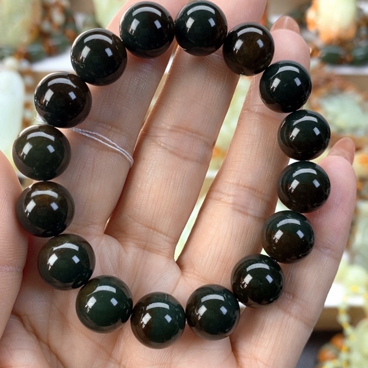 【闪购商品】透闪石质玉手串未镶嵌