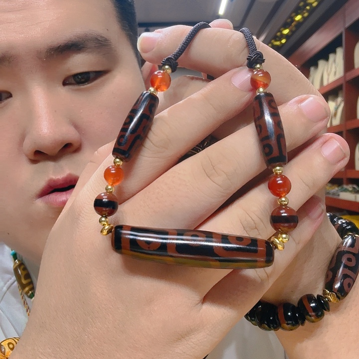 未镶嵌玛瑙/玉髓珠宝奇石