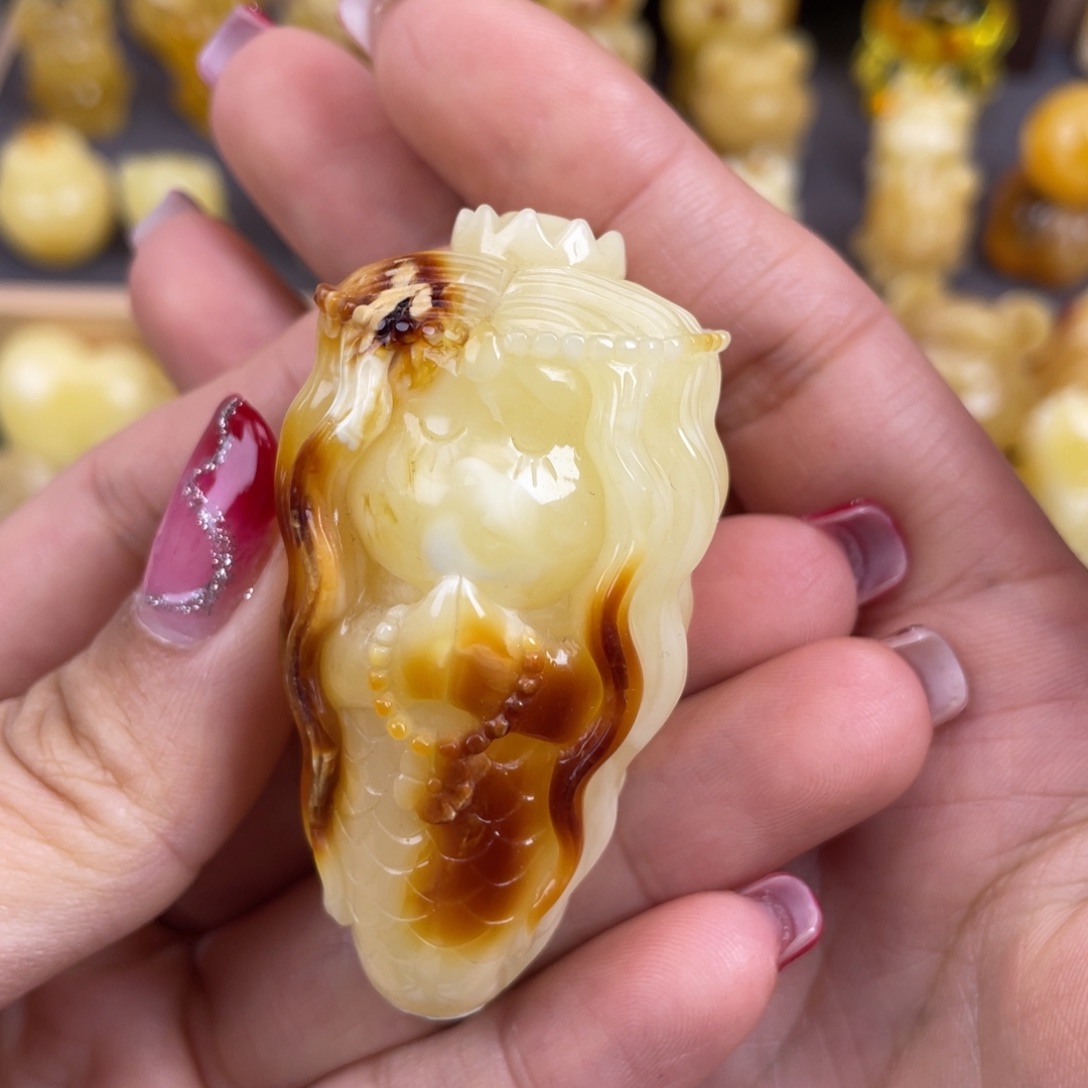 琥珀裸石未镶嵌蜜蜡