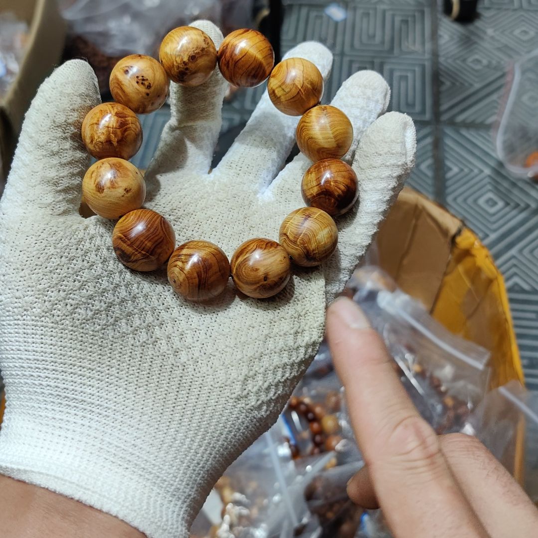 52号+2.0龙胆闪电太行崖柏