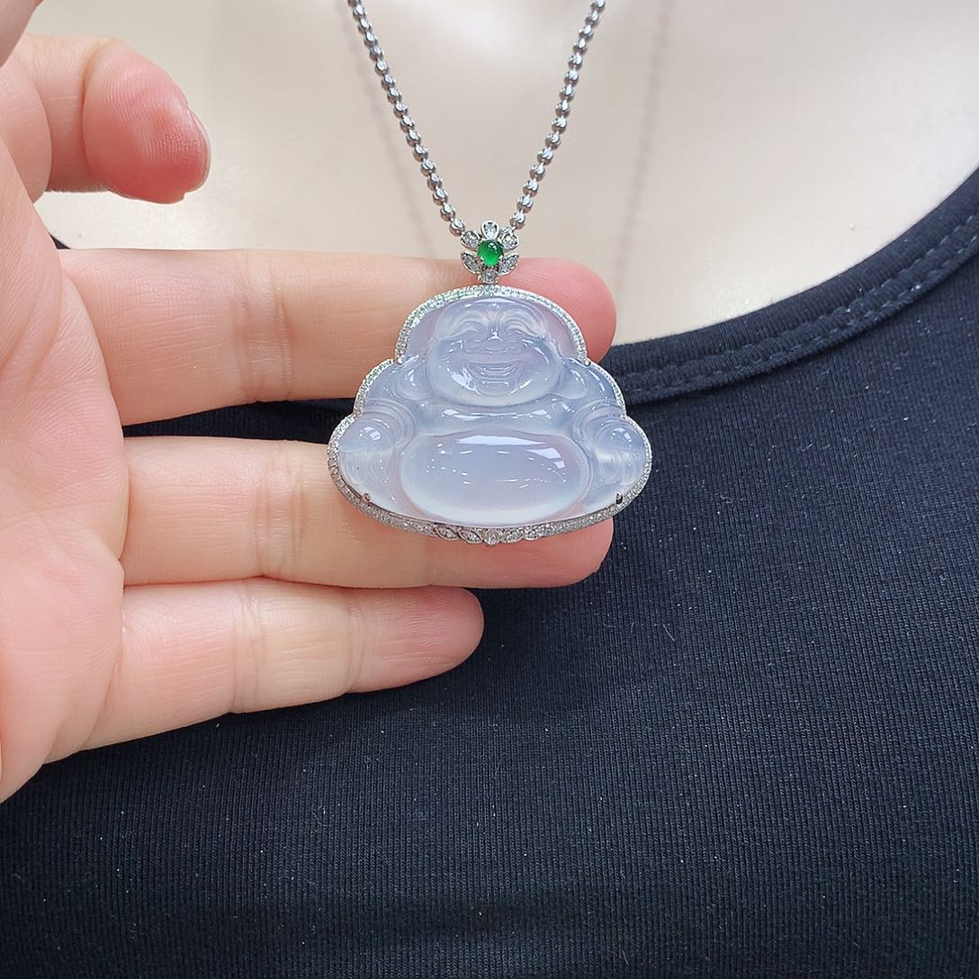翡翠颈饰18K金镶嵌佛公
