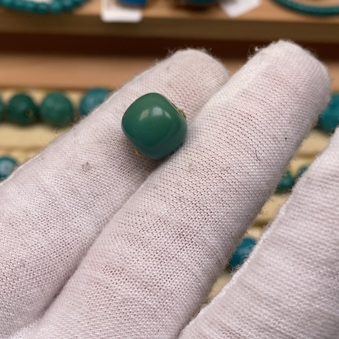 大***爱绿松石未镶嵌珠宝奇石475/11.3mm