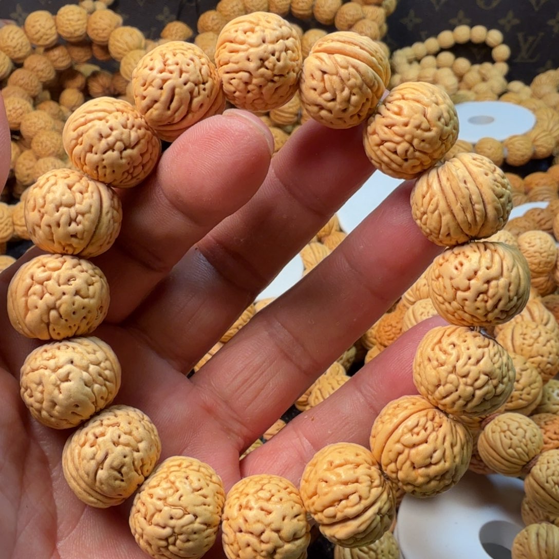 吊坠桃核苹果手串18尺