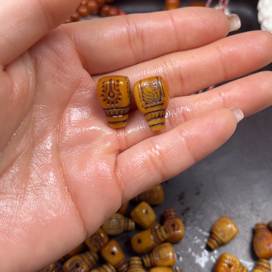 驼骨手串/手链编号37随机发一个尺寸1.2