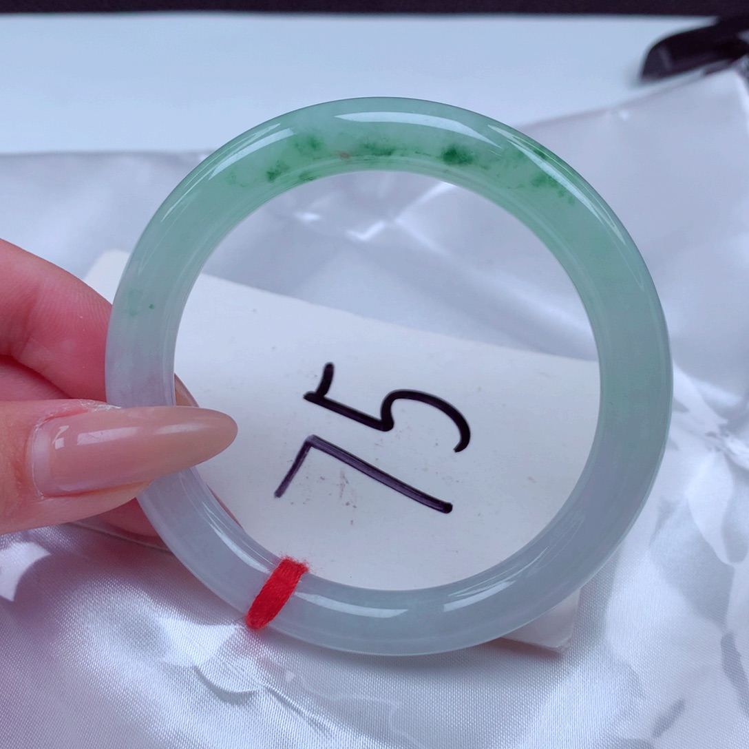 翡翠手镯未镶嵌翡翠54