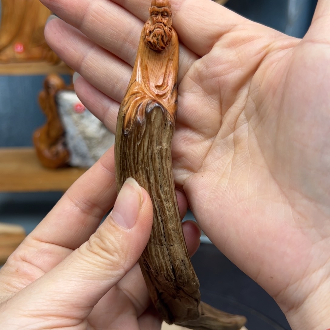 木崖柏木摆件手把件
