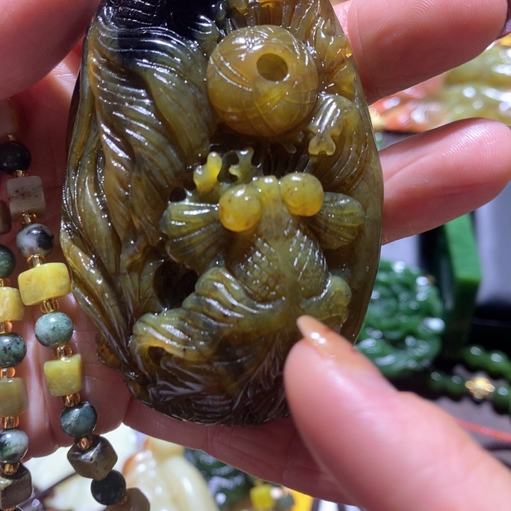 岫玉毛衣链未镶嵌