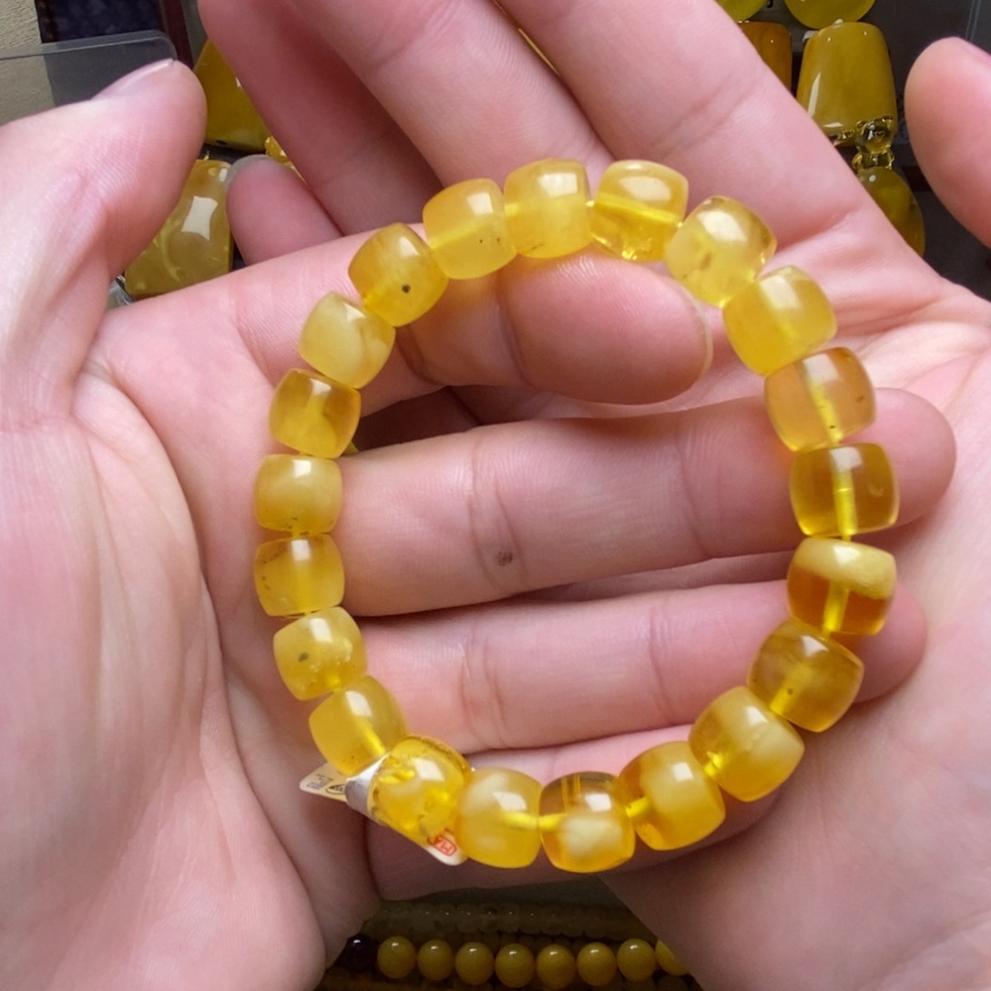 琥珀未镶嵌裸石蜜蜡