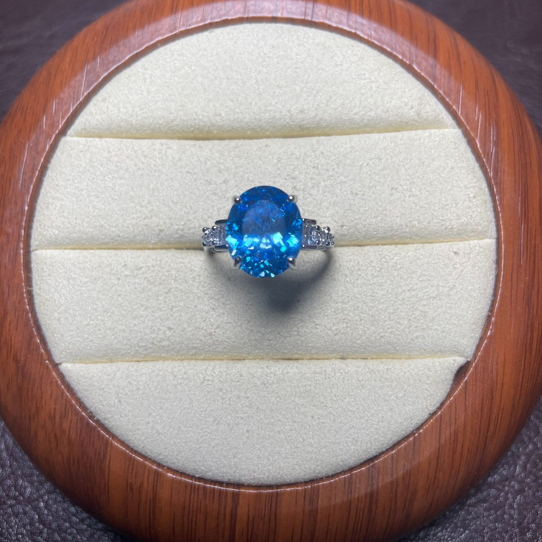  爱丽丝-典藏轻奢深海蓝-精工戒指002