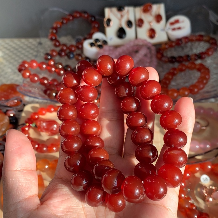 皮***凡玛瑙/玉髓合金手串