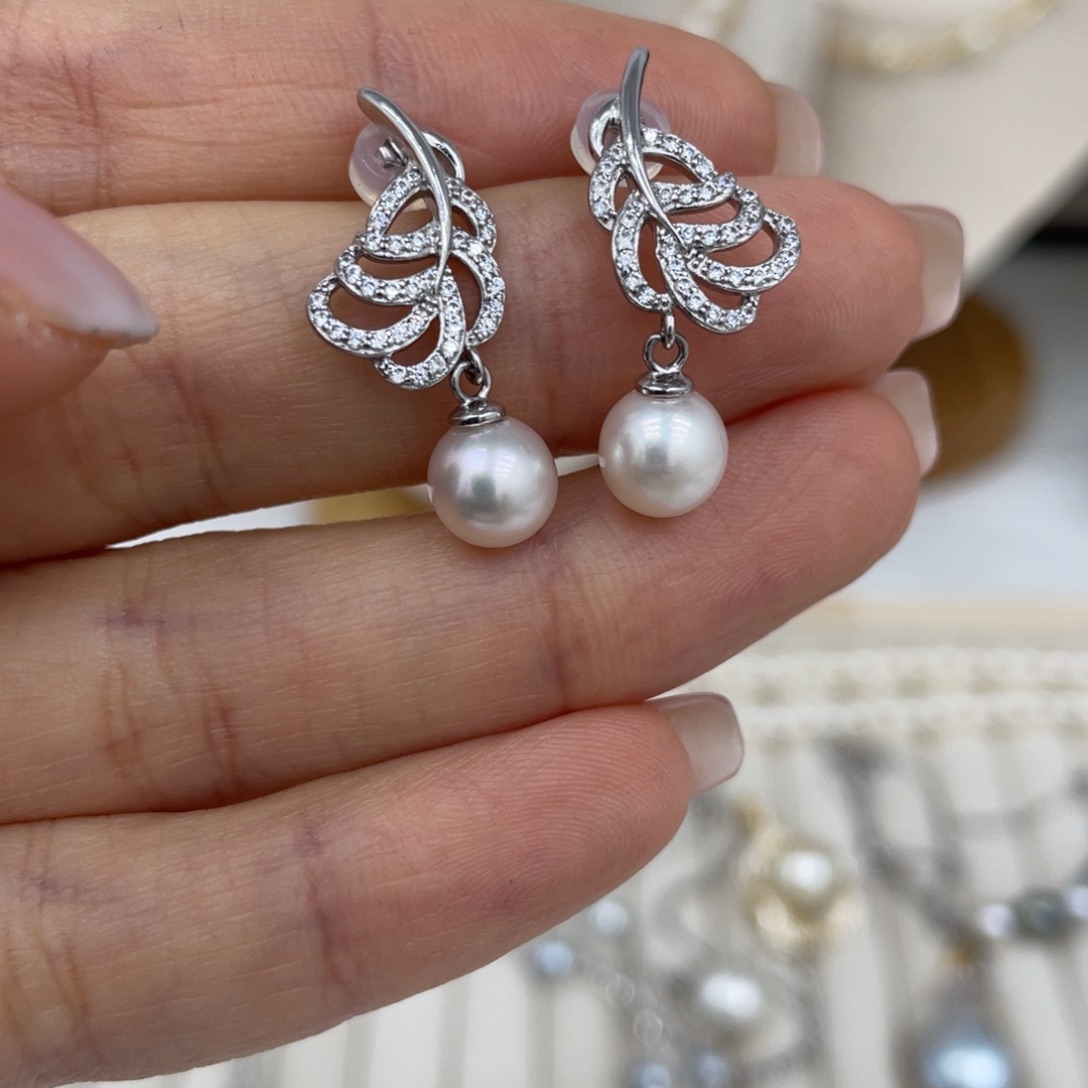 银S925镶嵌耳饰海水珍珠