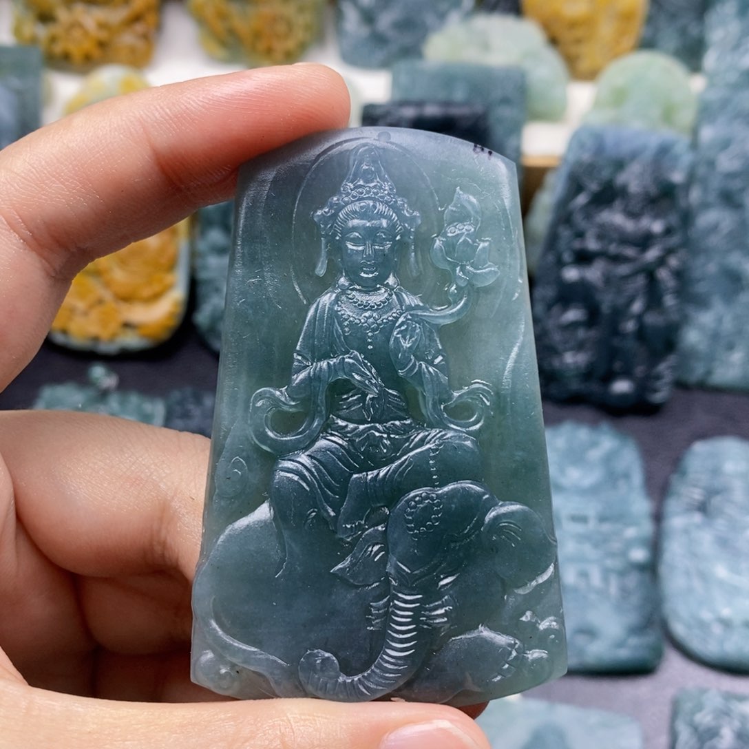 未镶嵌定制翡翠翡翠