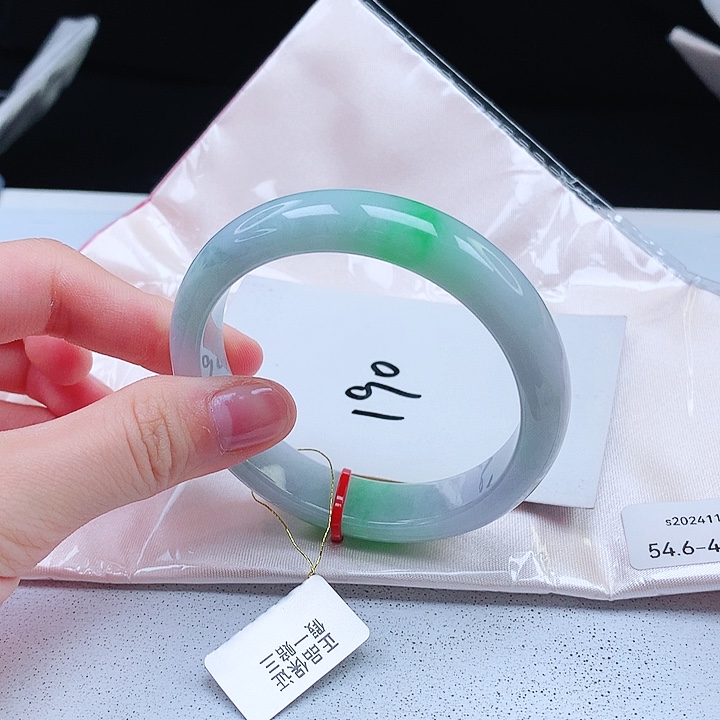 翡翠手镯未镶嵌缅甸天然a货手镯54+