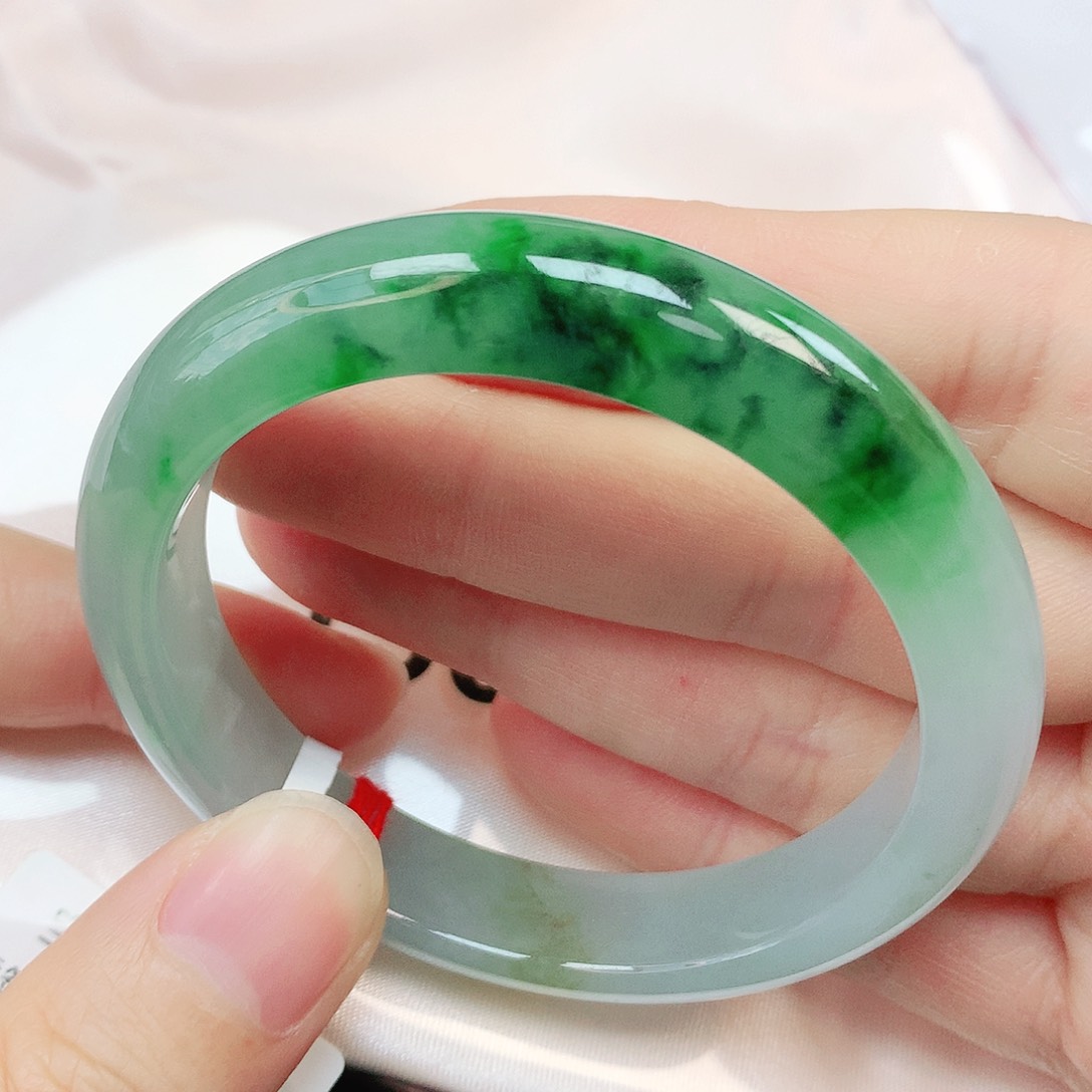 未镶嵌手镯翡翠抖音136