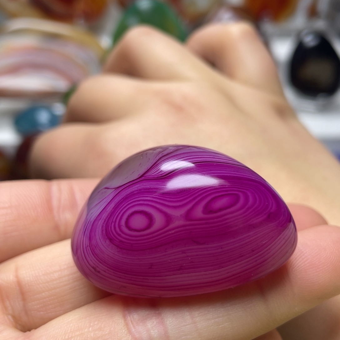 玛瑙/玉髓未镶嵌珠宝奇石