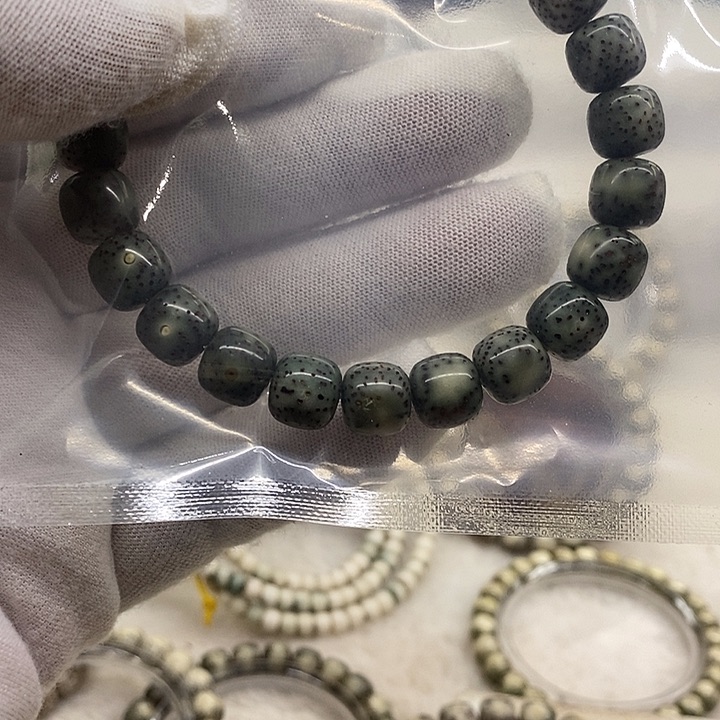 星月菩提吊坠大*海南原生态32