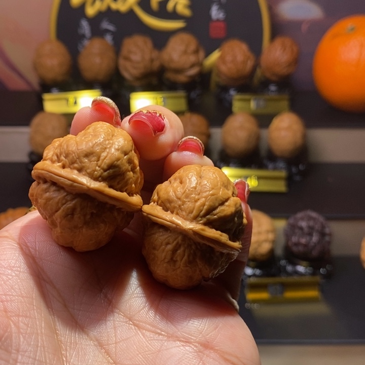 文玩核桃把件貔貅蟾