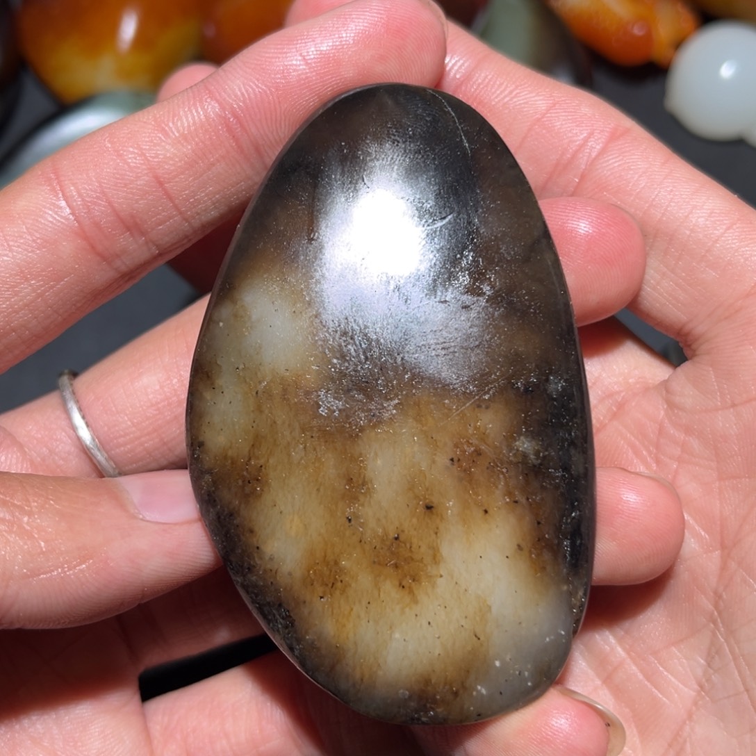 和田玉未镶嵌珠宝奇石