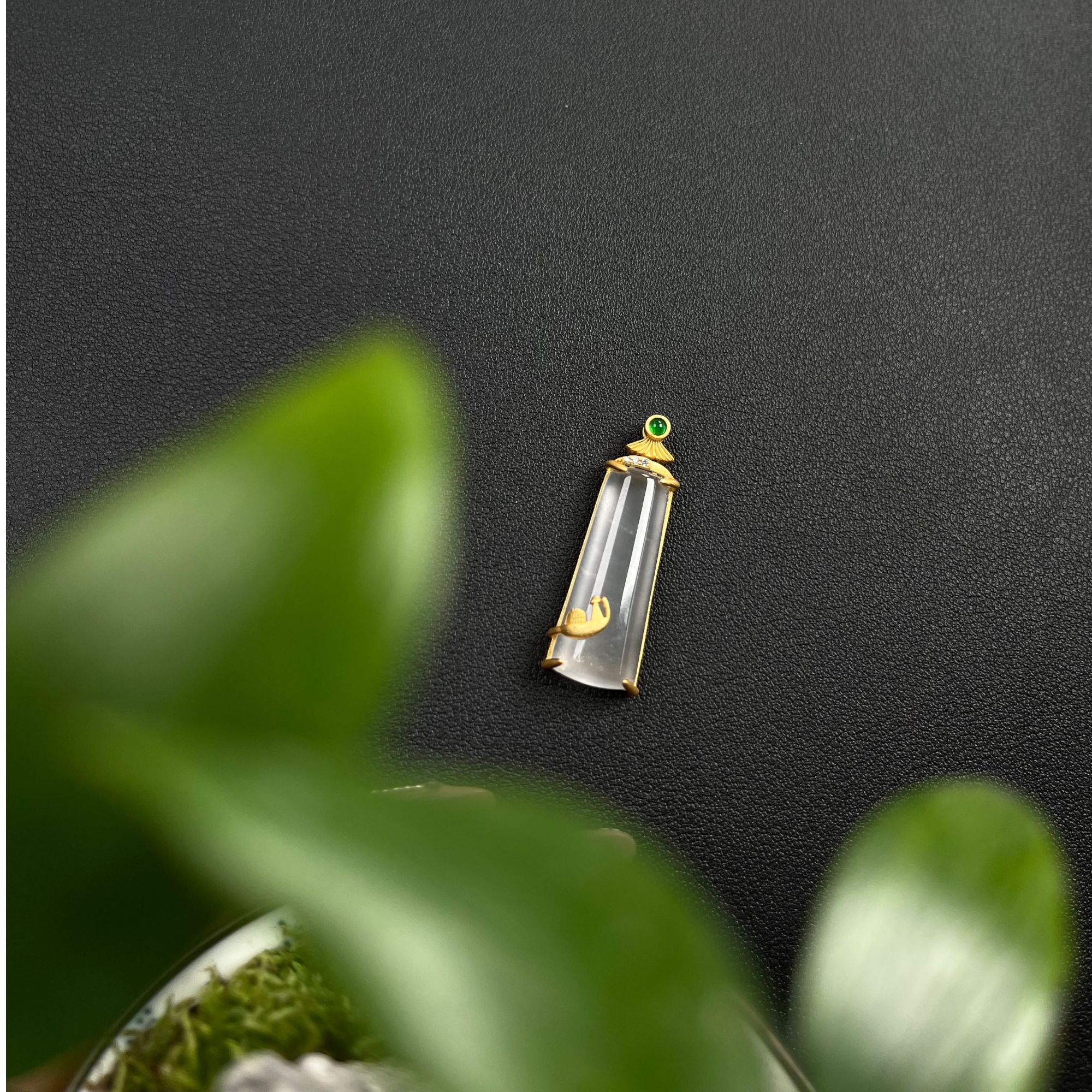 《兰玉珠宝甄选》银镶小无事牌吊坠