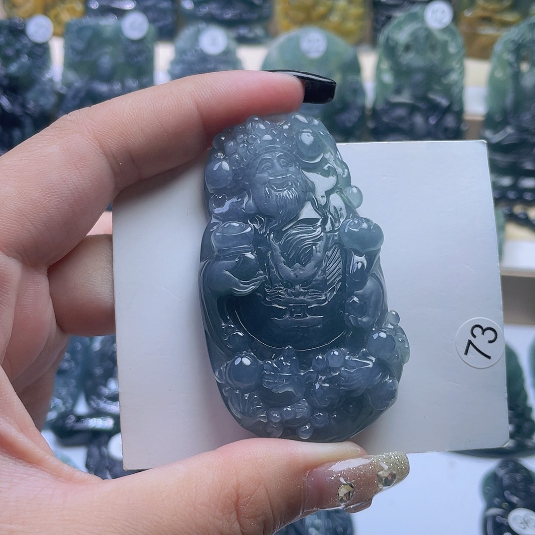 情***价翡翠未镶嵌颈饰翡翠未镶嵌