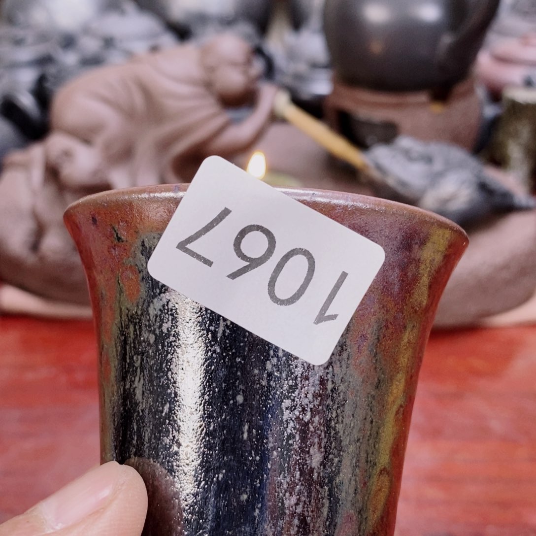 紫砂茶杯Tuio67899000