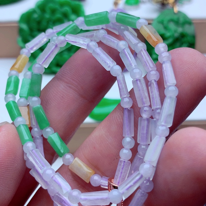 翡翠未镶嵌毛衣链