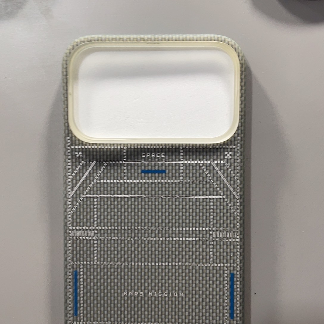 宇航服默认17promax