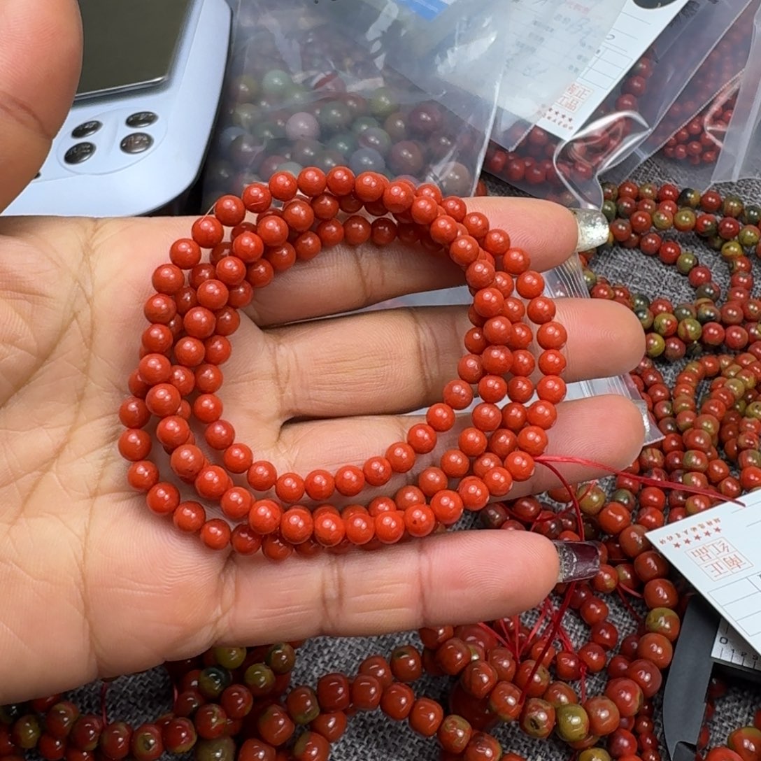 用***3南红玛瑙未镶嵌手链