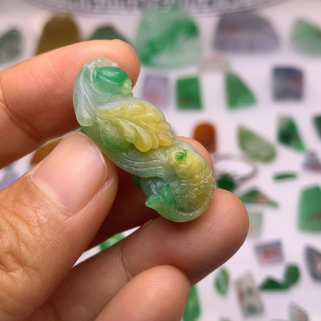 定制翡翠未镶嵌天然翡翠定制
