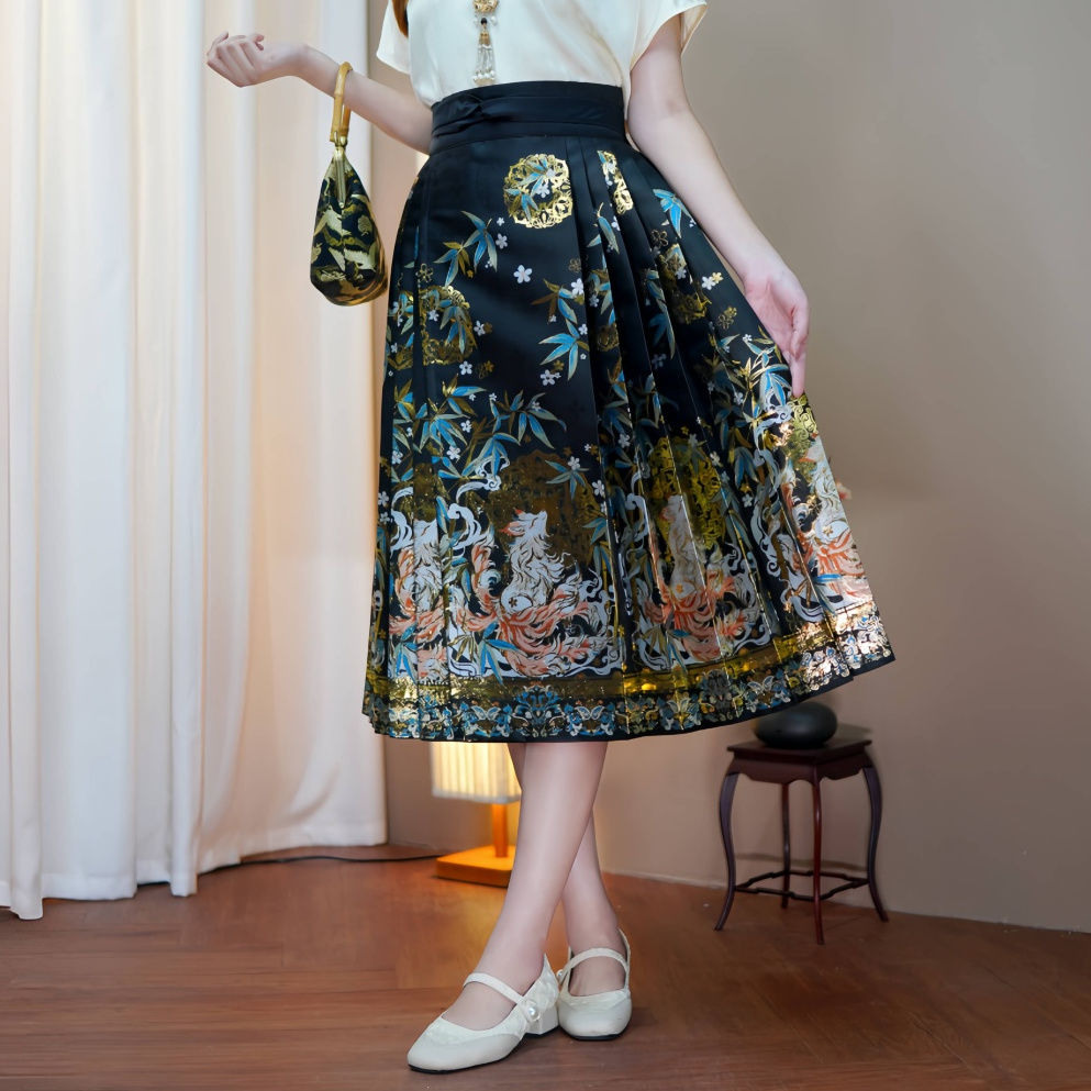 八分马面裙 织金仿妆花（78裙长 SML三个尺码）