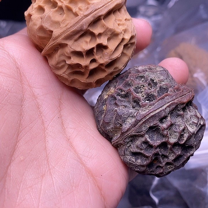 文玩核桃把件  166