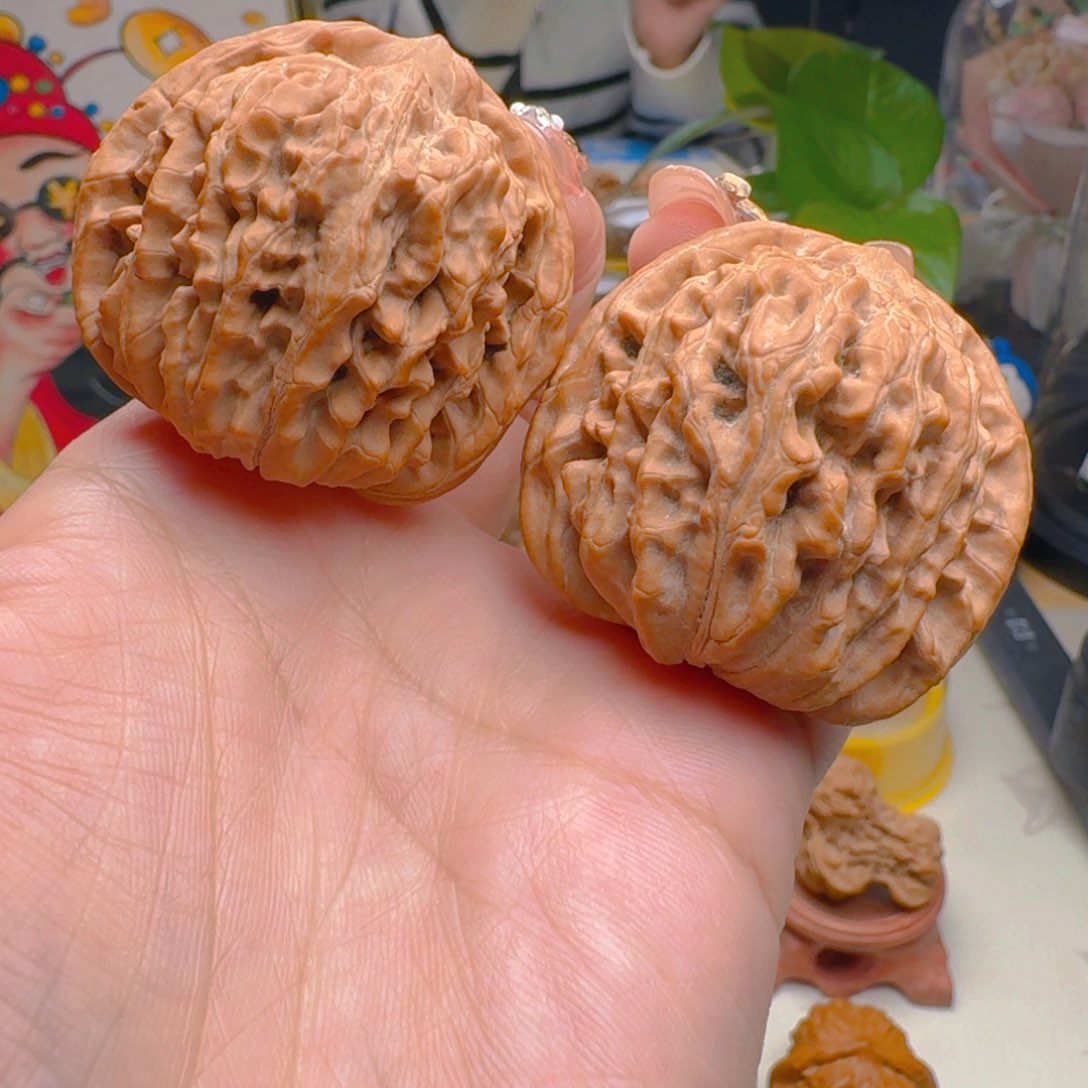 核桃把件43尺寸楼子