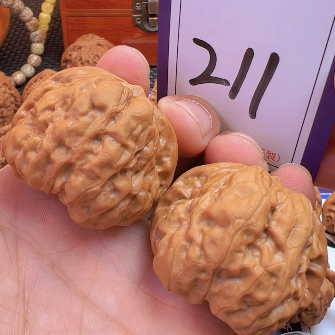 文玩核桃把件全品蛤蟆头42尺寸211号