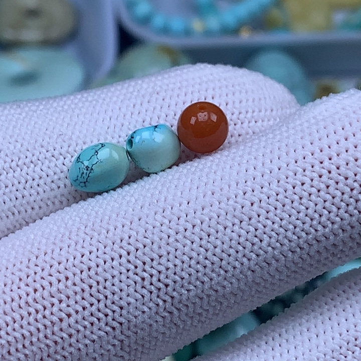 南红玛瑙未镶嵌珠宝奇石