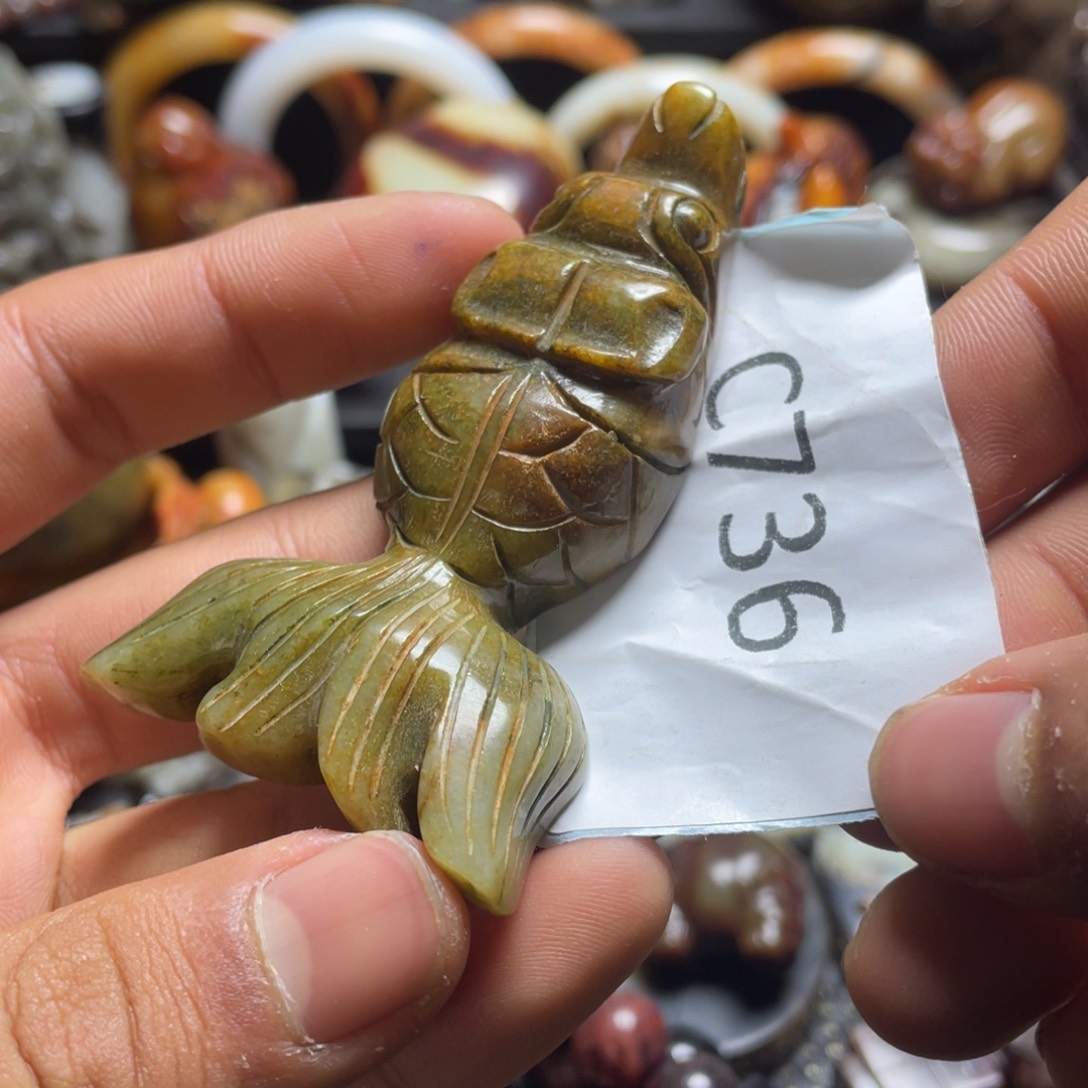 和田玉（糖玉）挂件未镶嵌