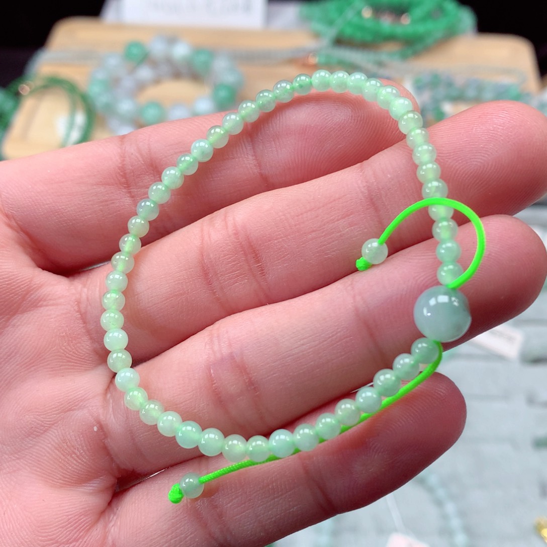 翡翠手链未镶嵌翡翠手串