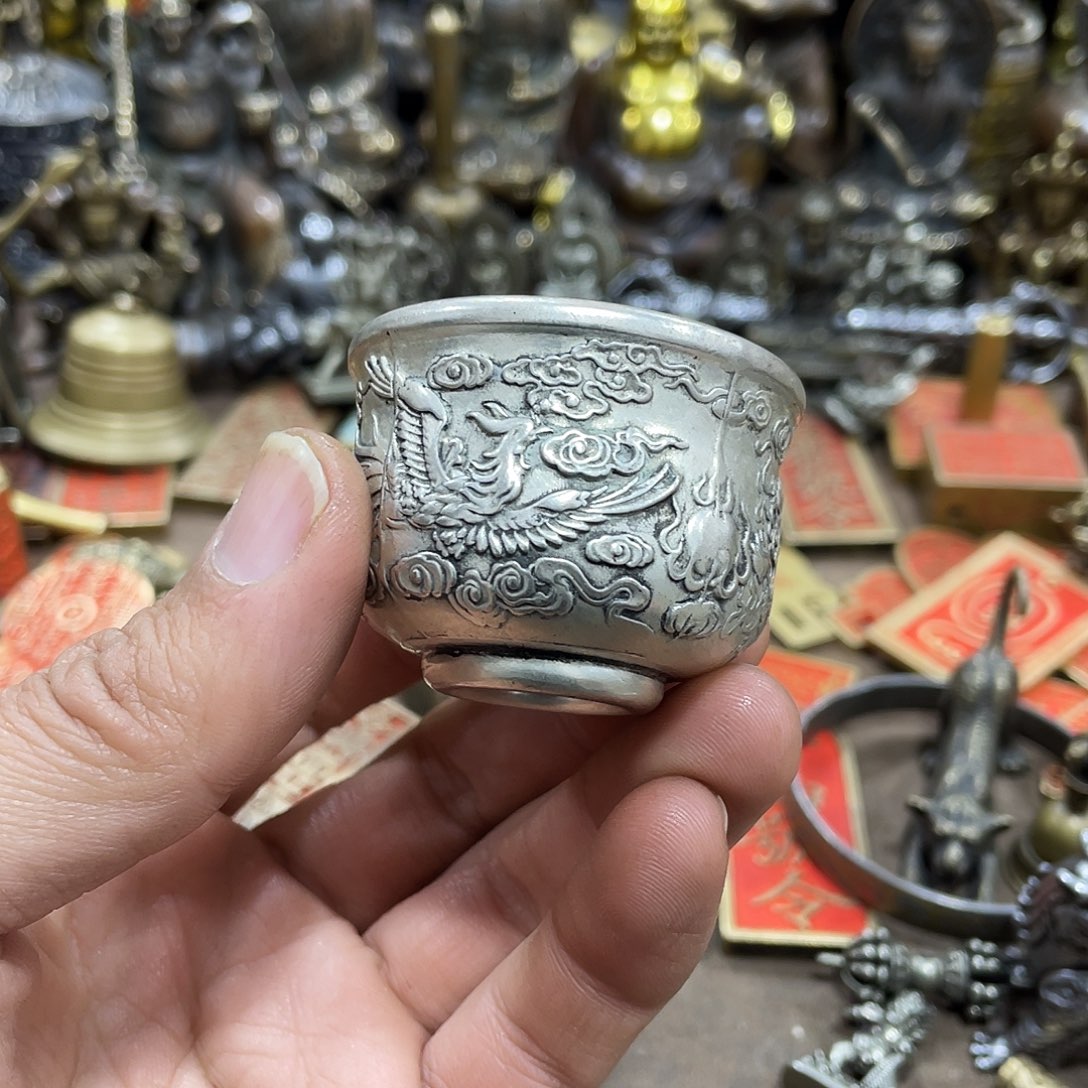 怡***婷黄铜材质精品摆件