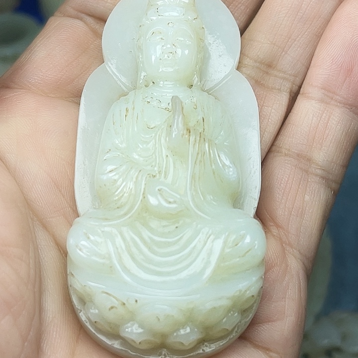 6***7和田玉（青白玉）未镶嵌颈饰