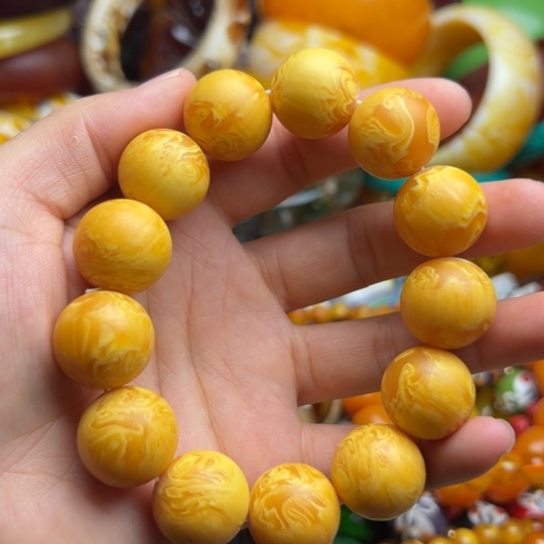未镶嵌琥珀手串蜜蜡