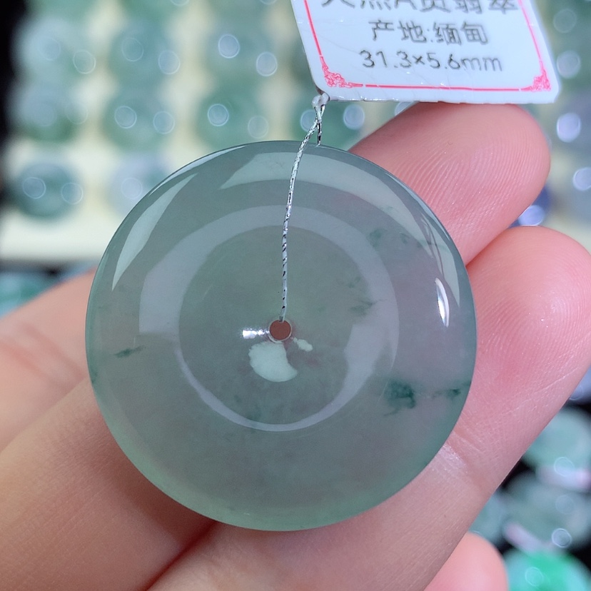 【闪购商品】翡翠吊坠(不含链)未镶嵌