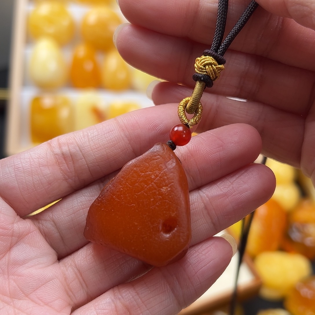 蜜蜡颈饰未镶嵌蜜蜡