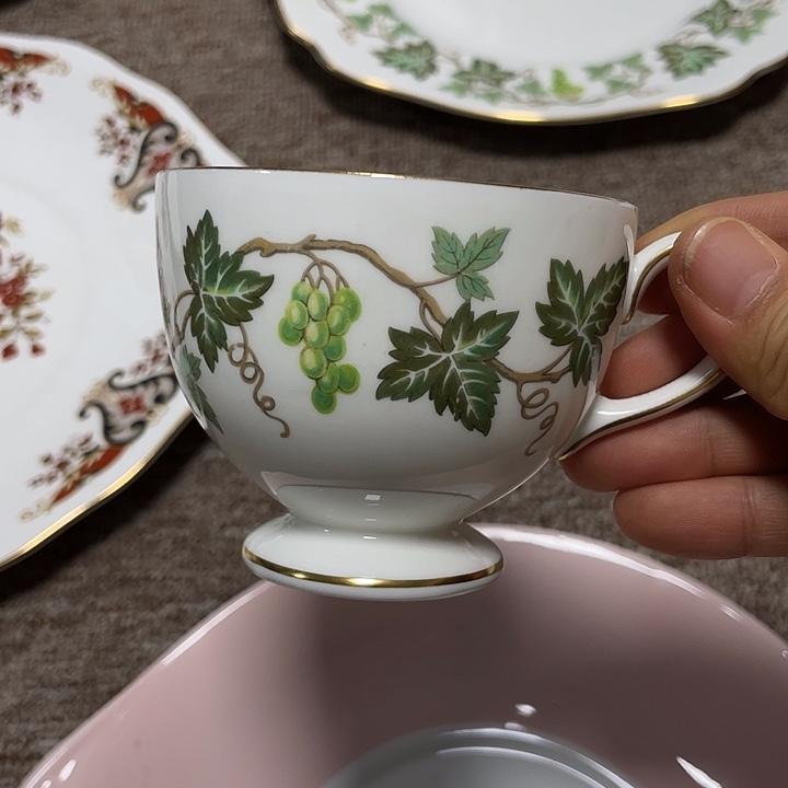 现代菲宝瓷器直播间欧瓷