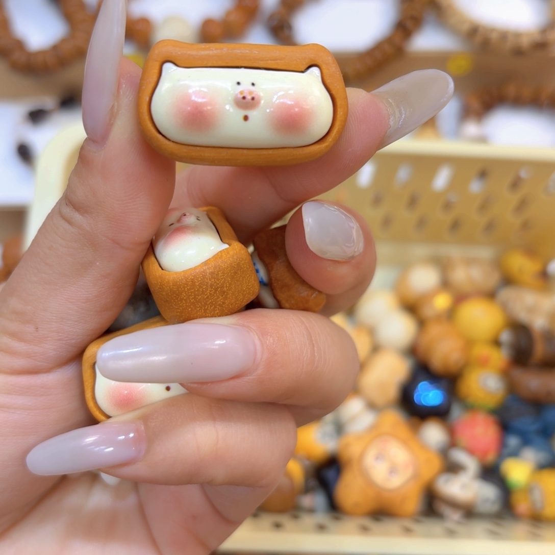 吊坠星月菩提小猪