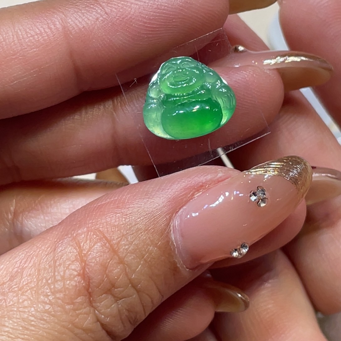 颈饰未镶嵌翡翠佛公